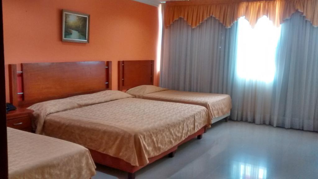 Hotel Cinera San Luis  Δωμάτιο φωτογραφία